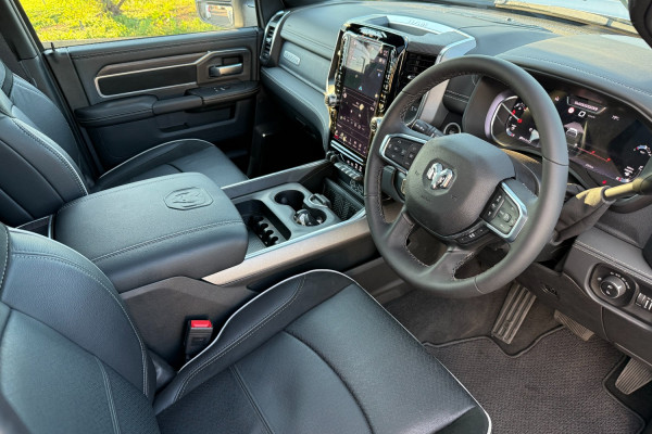2026 Ram 2500 XB9 Ute Image 11