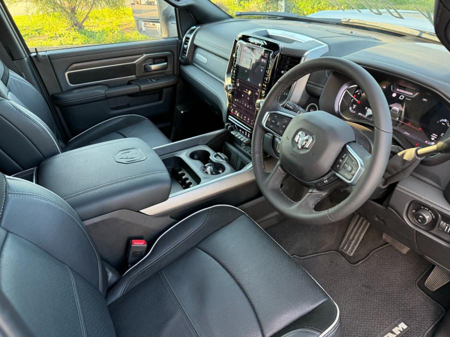 2026 Ram 2500 XB9 Ute Image 11