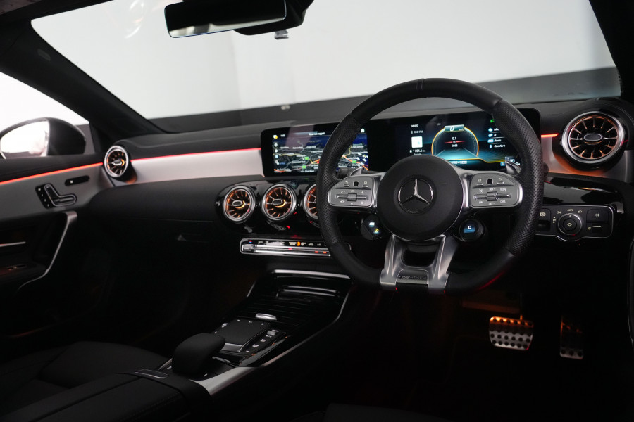 2023 Mercedes-Benz CLA-Class 35 4matic Coupe Image 13