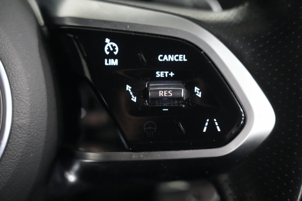 2021 Jaguar E-PACE P250 R-Dynamic SE SUV Image 20