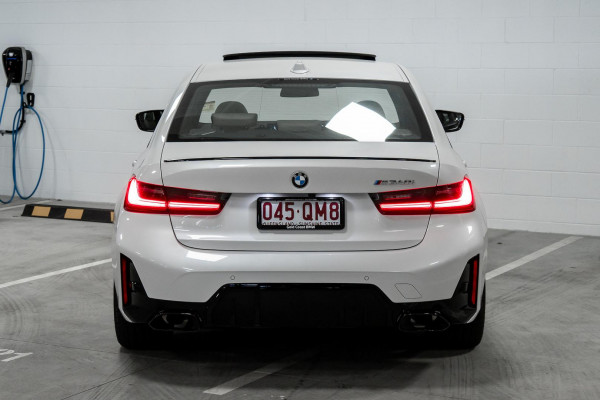 2025 BMW 3 Series G20 LCI II 340i M Sport Sedan image 5