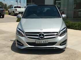 2015 Mercedes-Benz B-class W246 B200 Hatchback