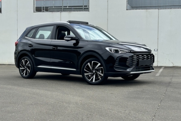 2025 MG ZS ZS32 Essence Turbo SUV