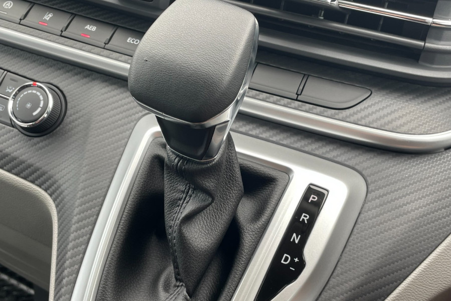 2023 LDV Deliver 9 MWB Van Image 20