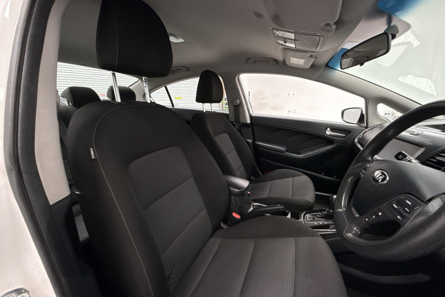 2018 Kia Cerato YD S Sedan Image 20