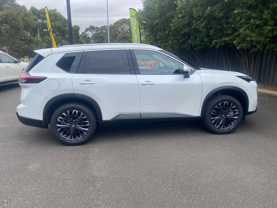 2026 Nissan X-Trail T33 Ti e-POWER SUV Image 15