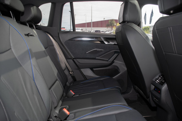 2026 Volkswagen Tiguan CT 200TSI eHybrid R-Line SUV Image 10