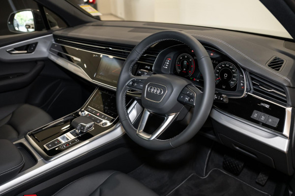 2026 Audi Q7 4M TDI 170kW SUV image 6