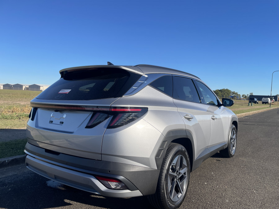 2026 Hyundai Tucson NX4.V4 Elite SUV Image 8