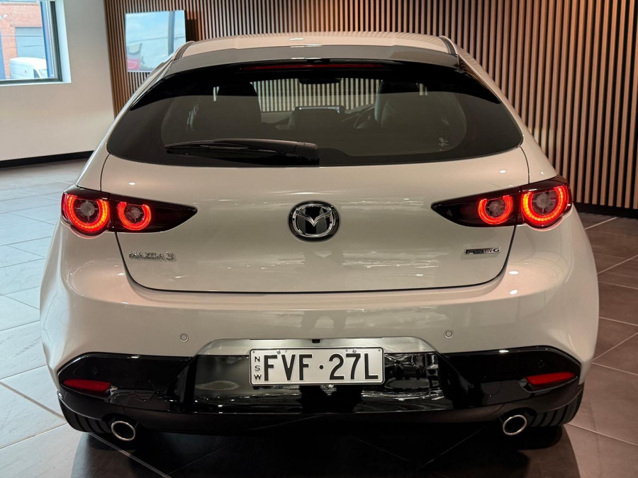 2025 Mazda 3 BP Series G25 Astina Hatch Image 4