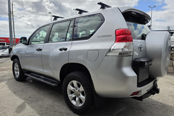 2013 MY14 Toyota LandCruiser Prado GDJ150R GX SUV Image 11