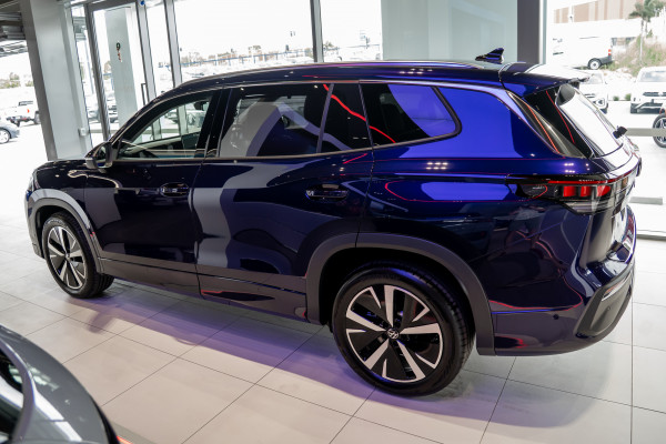 2025 MY26 Volkswagen Tayron R4 150TSI Elegance SUV image 3