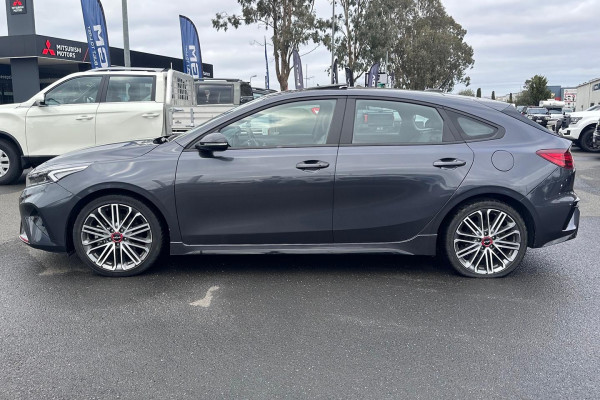 2022 Kia Cerato BD GT Hatch Image 6