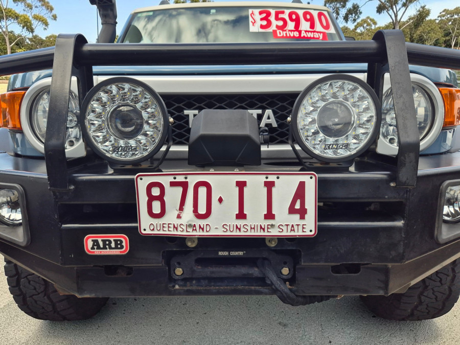 2015 MY14 Toyota FJ Cruiser GSJ15R SUV Image 8