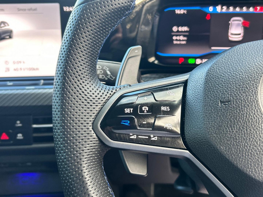 2022 MY22.5 Volkswagen Golf 8 R Hatch Image 16