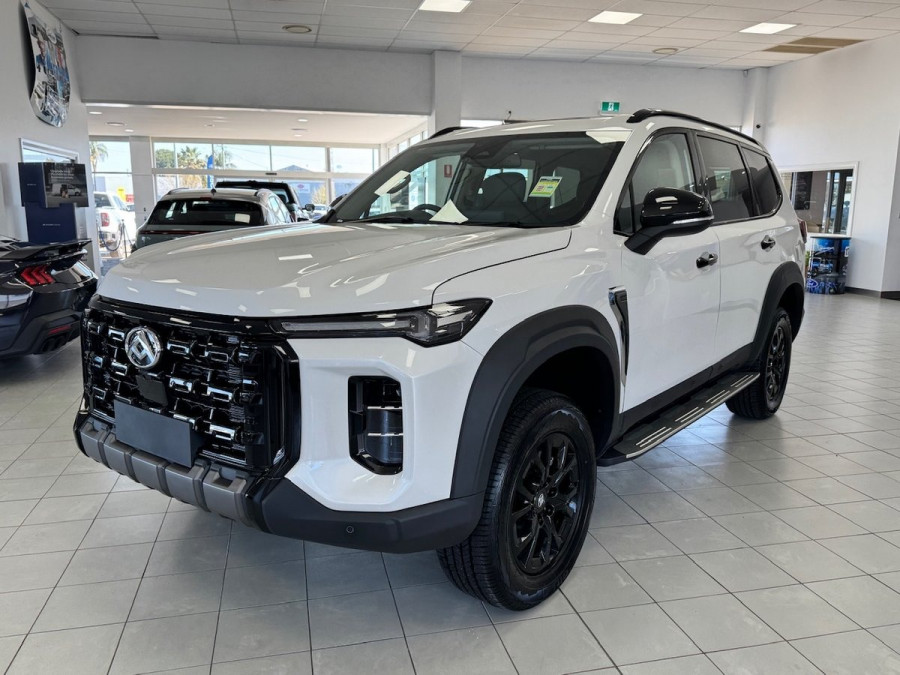 2025 LDV D90 SV9A Executive SUV Image 1