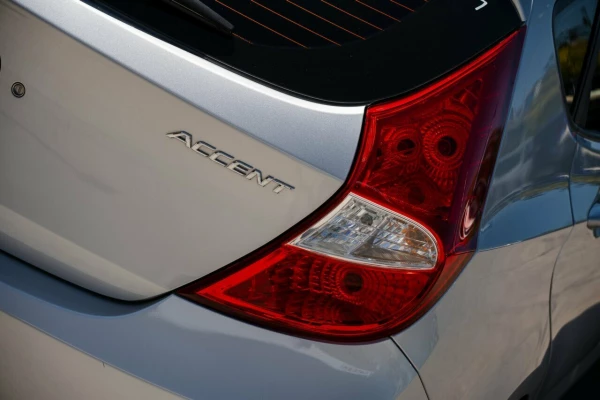 2012 Hyundai Accent RB Active Hatch Image 7