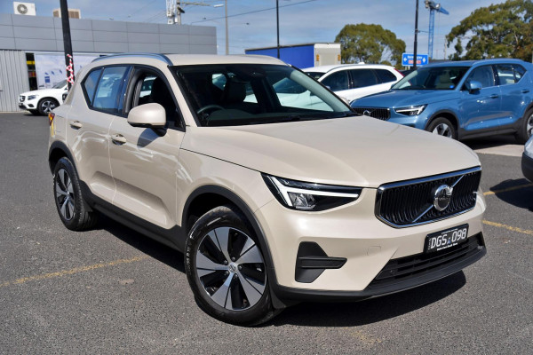 2024 MY25 Volvo XC40 XZ Plus B4 SUV