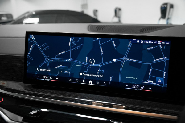 2025 BMW X5 G05 LCI xDrive40i M Sport SUV image 13