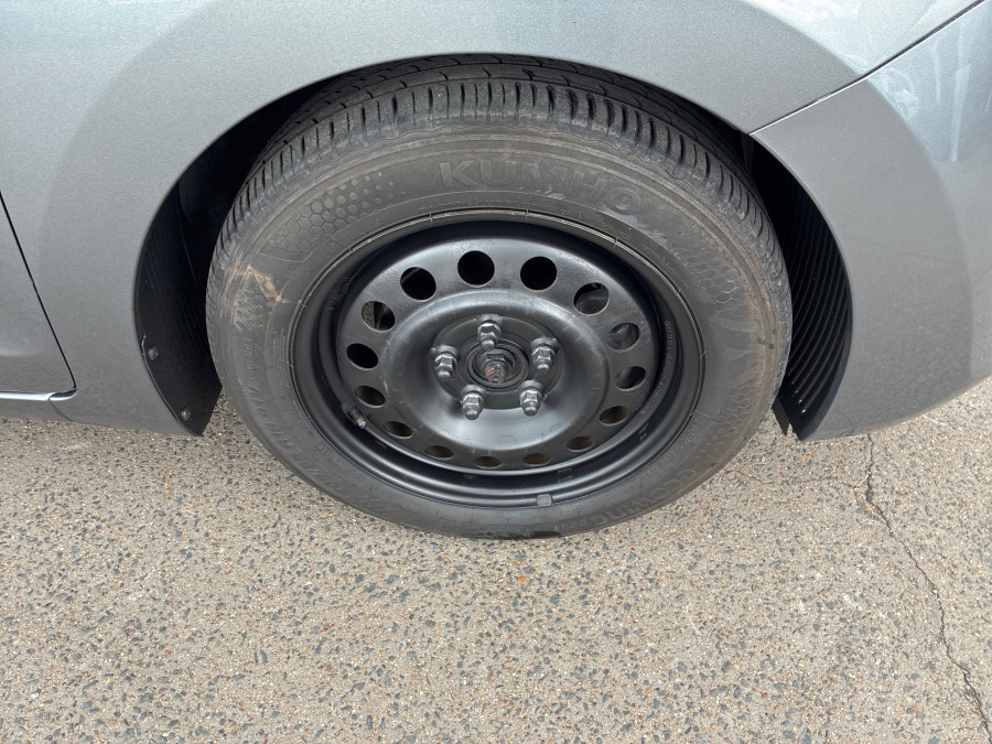 2015 MY16 Hyundai i30 GD3 Series II Active Hatch Image 10
