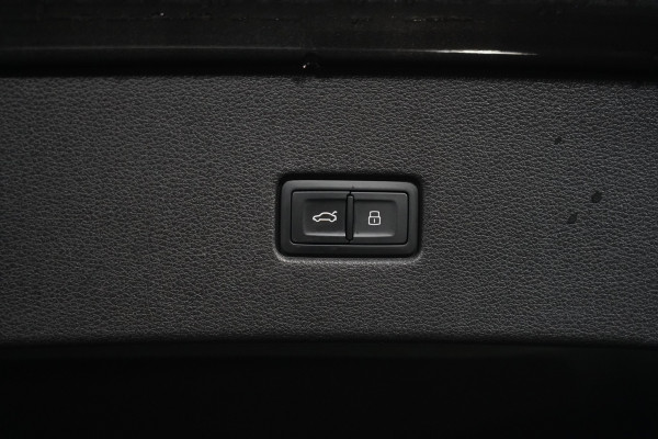 2021 Audi SQ8 F1 TDI SUV Image 34