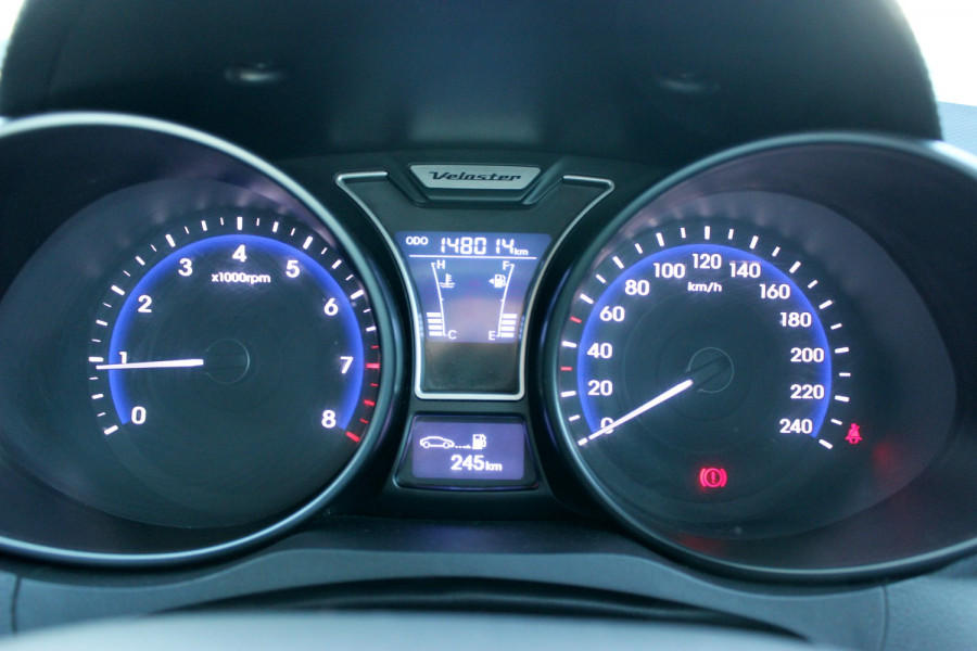 2014 Hyundai Veloster FS3 SR Turbo Coupe Image 17