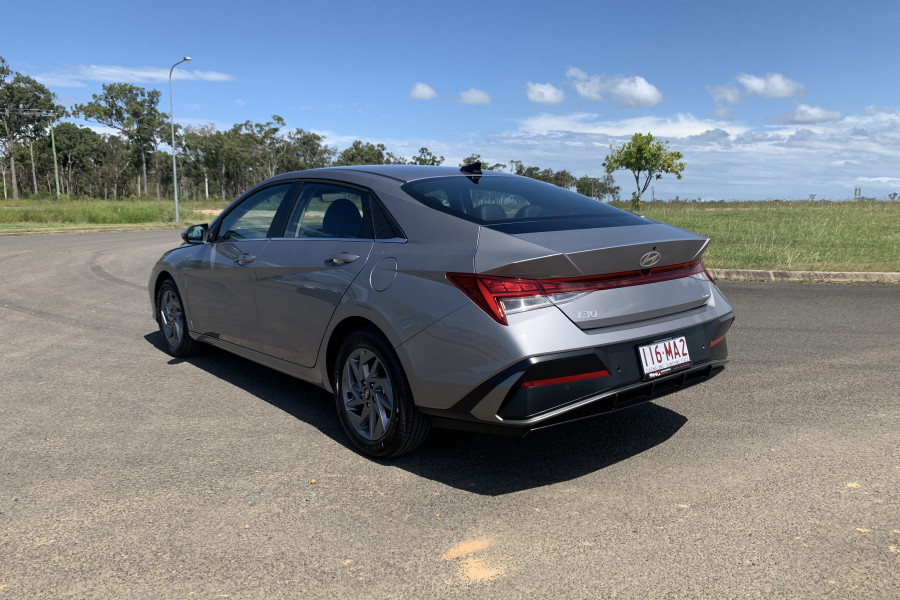 2024 MY25 Hyundai i30 CN7.V2 Elite Hybrid Sedan Image 6