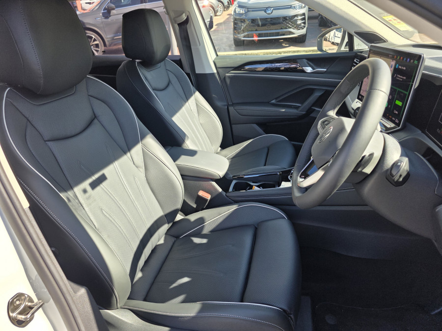 2026 Volkswagen Tiguan CT 150TSI eHybrid Elegance SUV Image 18