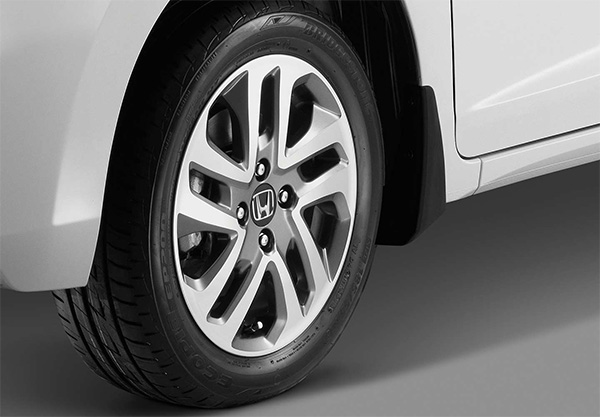 <img src="Mud Guard Set - Black (Front)