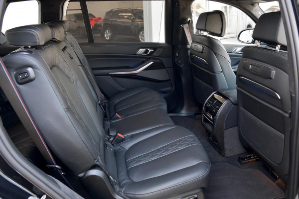 2026 BMW X7 G07 LCI xDrive40d M Sport SUV image 5