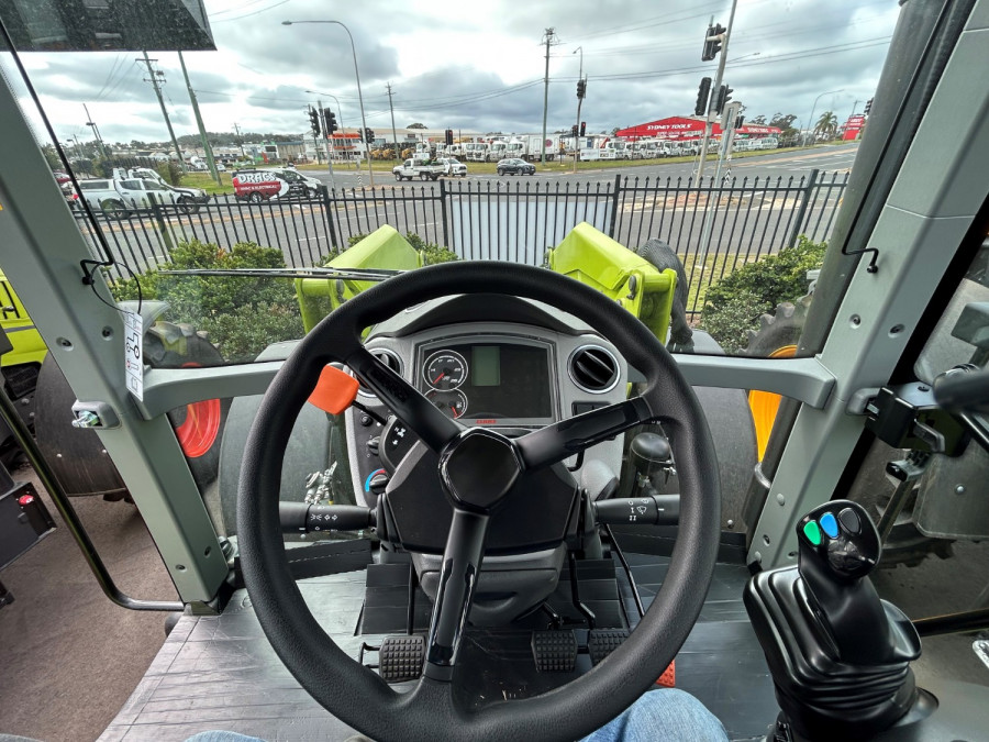 2026 CLAAS TRACTORS 4WD & FWA Image 11