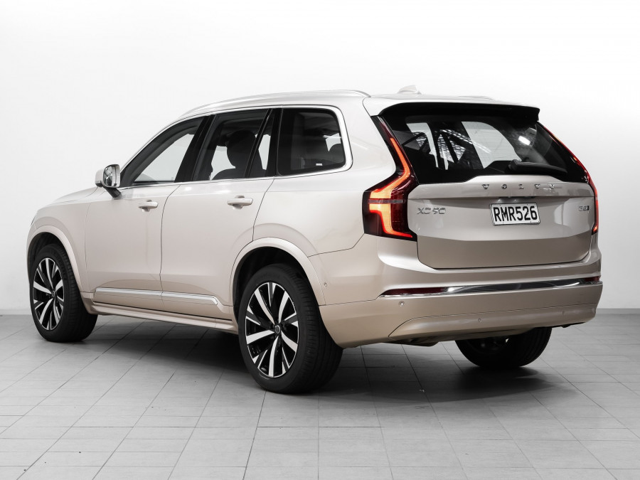 2025 Volvo XC90 L Series B5 Plus 2.0Pmht SUV Image 6