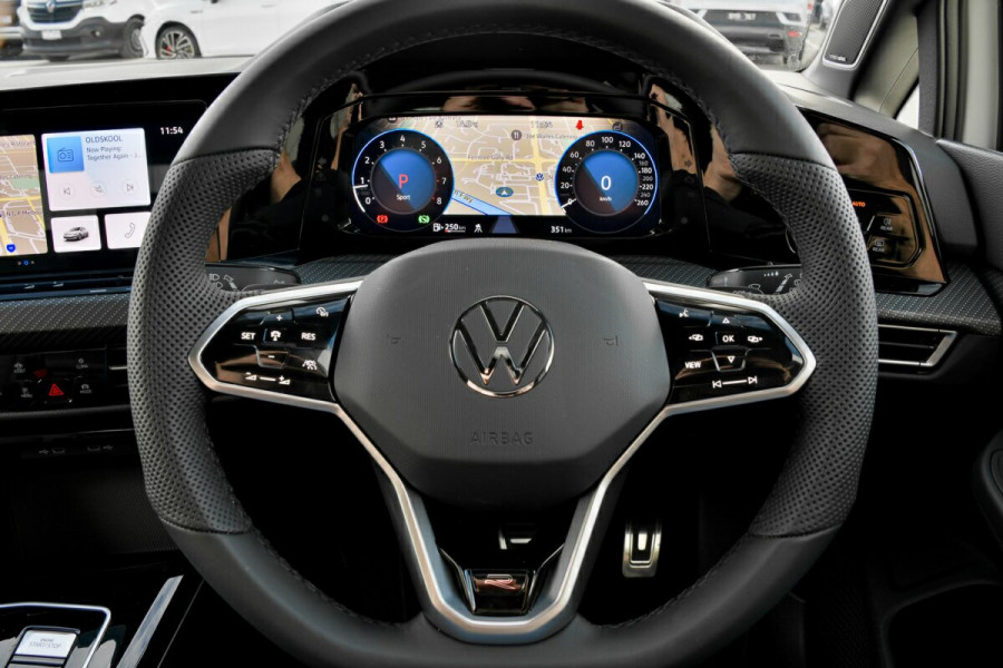 2024 Volkswagen Golf 8 110TSI R-Line Hatch Image 8