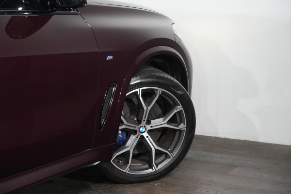 2022 BMW X5 xDrive30d SUV Image 11