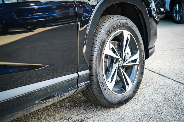 2024 MY24.5 MG HS AS33 Vibe SUV Image 4