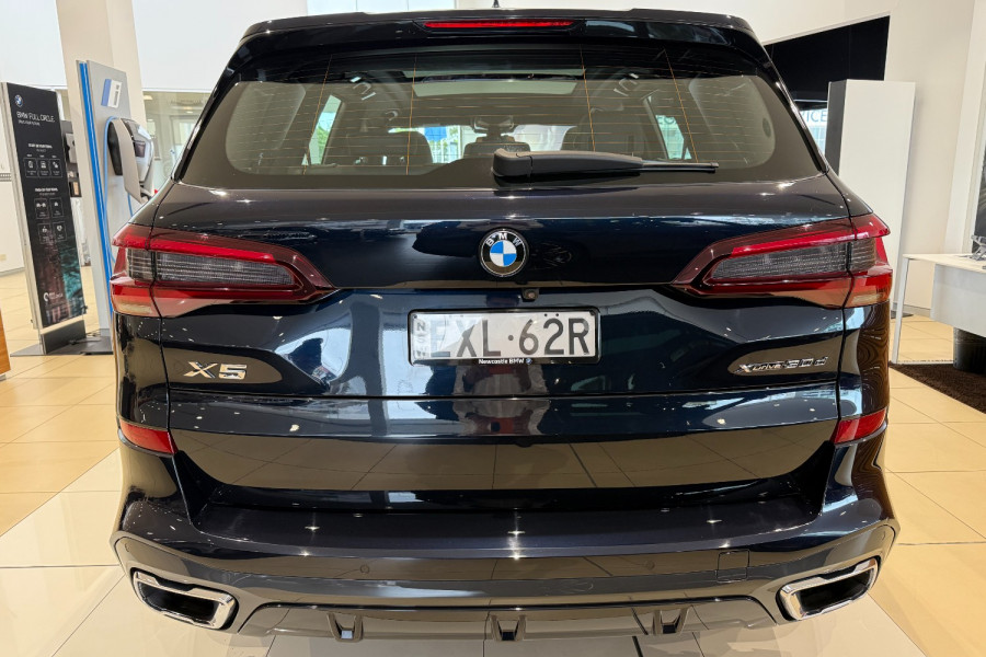 2022 BMW X5 G05 M Sport SUV Image 8