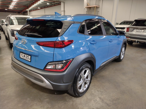 2022 Hyundai KONA OS.V4 Elite SUV image 7