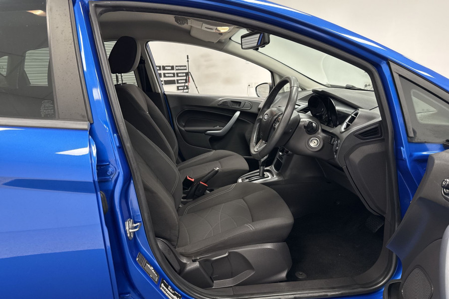 2014 Ford Fiesta Trend Hatch Image 19
