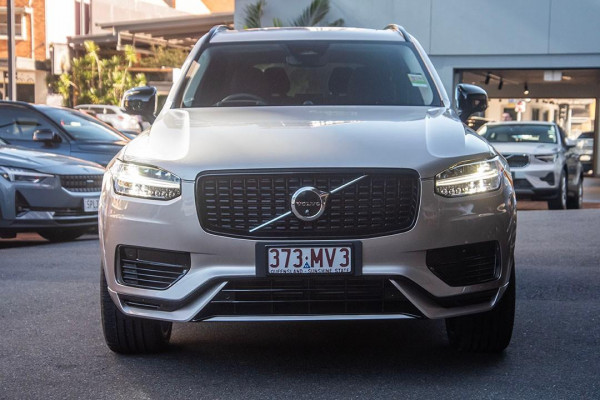 2024 MY25 Volvo XC90  Ultra T8 Plug-In Hybrid SUV Image 2
