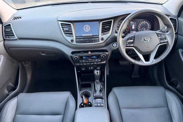 2015 Hyundai Tucson TLe Highlander SUV Image 16