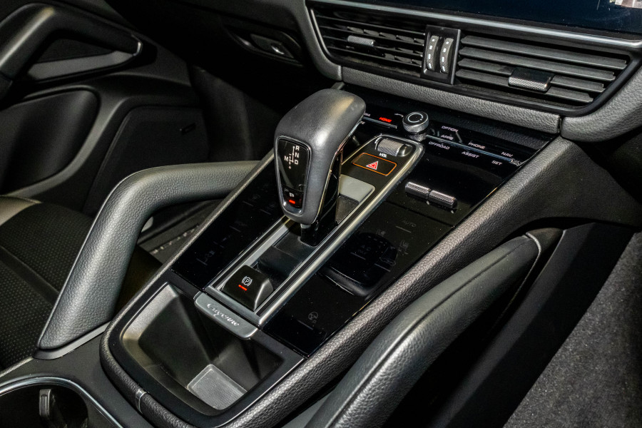 2022 MY23 Porsche Cayenne S Platinum Edition Coupe