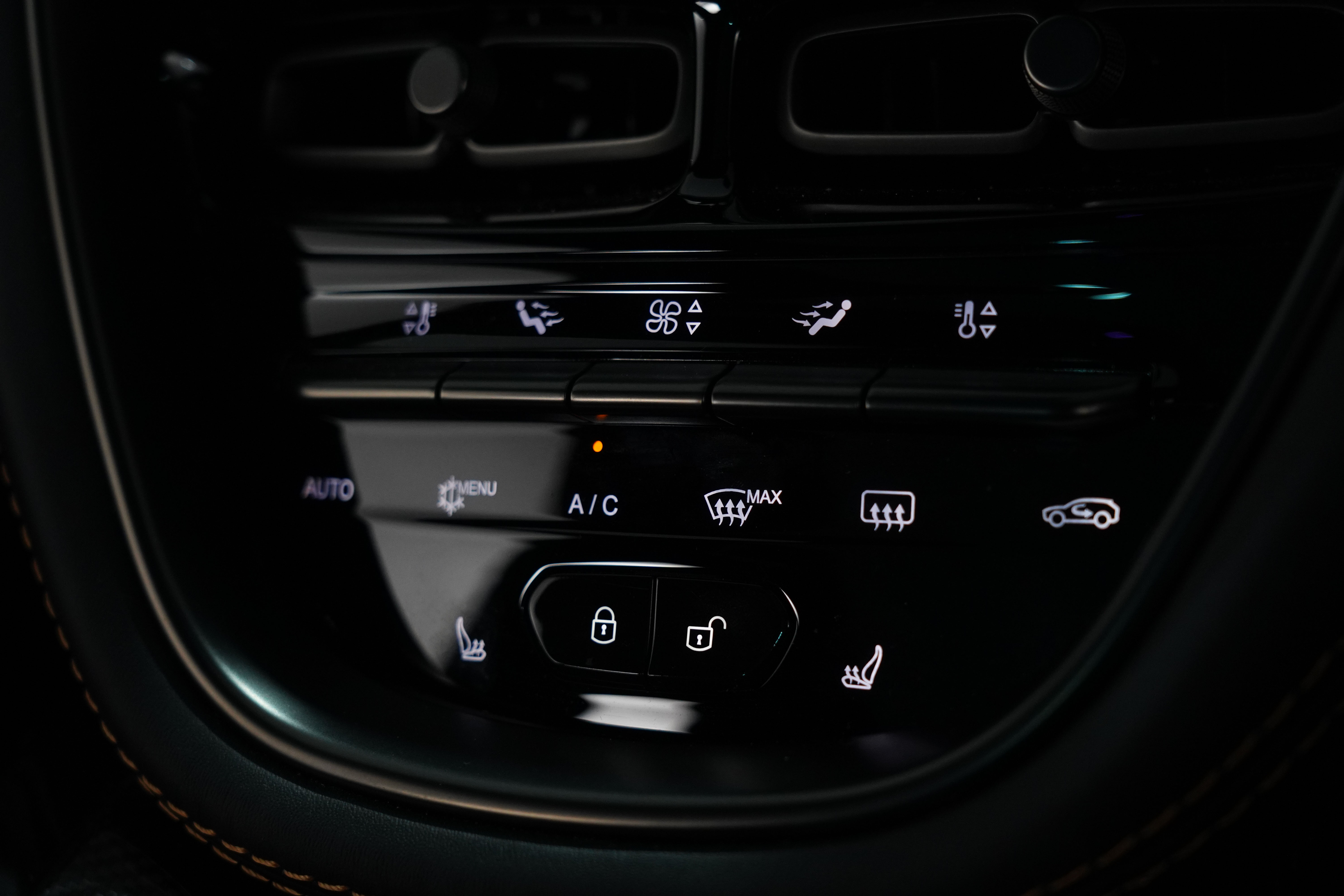 2022 Aston Martin DBX 707 SUV Image 37