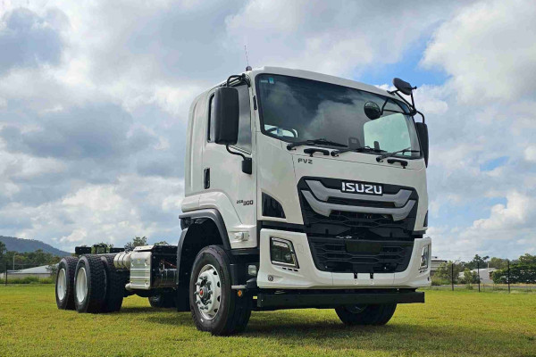 2025 Isuzu FVZ 260-300 AT R55 Cab Chassis Image 1