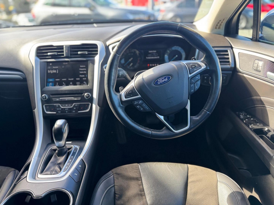 2017 Ford Mondeo MD Trend Hatch Image 11