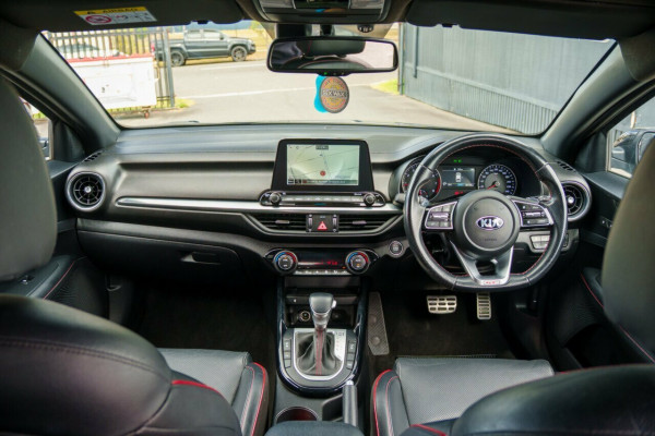 2019 Kia Cerato BD GT Hatch Image 17