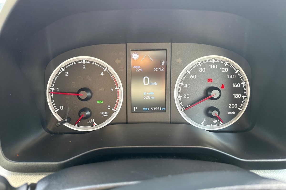 2022 Toyota HiAce GDH300R  Van Image 11