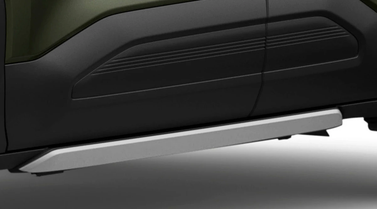 e VITARA Side Under Garnish