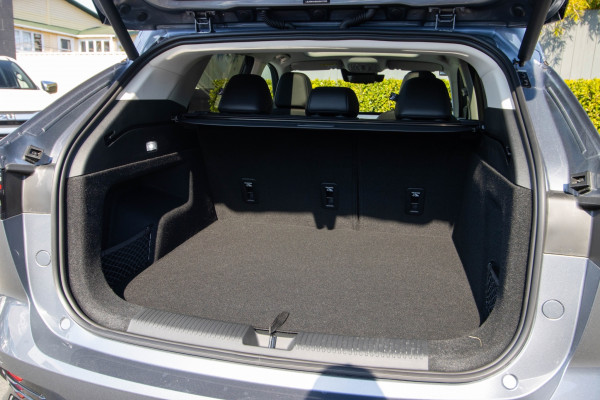 2025 MG HS Essence SUV Image 9