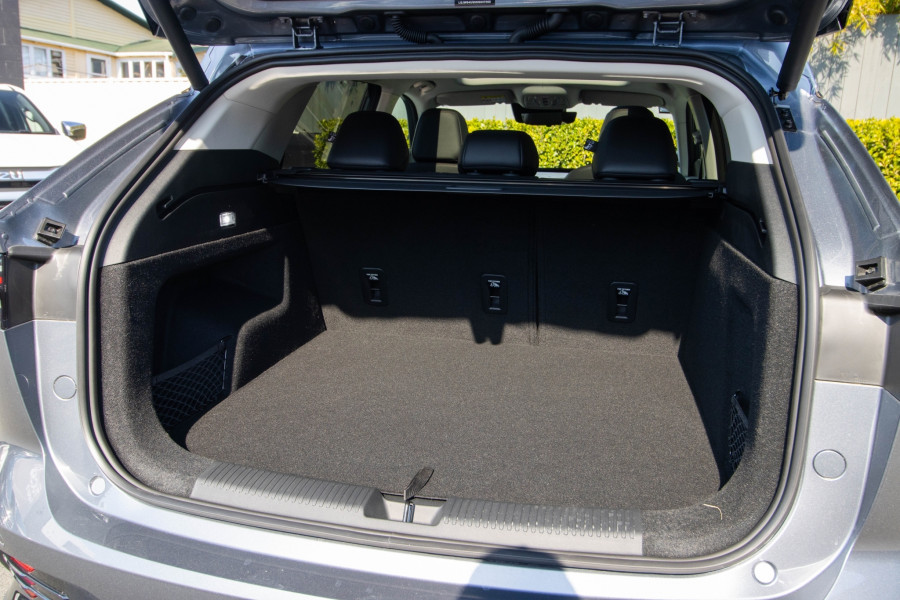 2025 MG HS Essence SUV Image 9