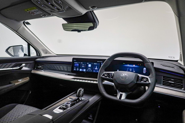 2026 MG QS Excite SUV Image 2